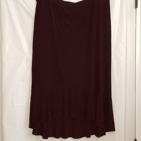 White Stag Dresses & Skirts - 🎀Black liquid knit skirt ruffles